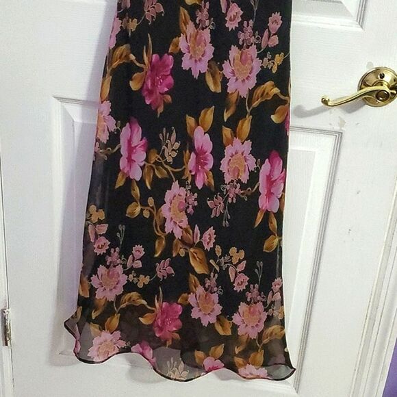 California Krush Black Pink Floral Boho Romantic Fit & Flowy Maxi Dress - Picture 8 of 10